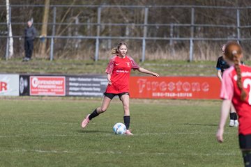 Bild 280 - wBJ VfL Pinneberg - Waldd�rfer SV : Ergebnis: 5:0